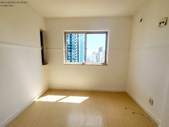 Imagem Imóvel com 3 Quartos à Venda, 130 m² em Graça - Salvador Imagem Imóvel com 3 Quartos à Venda, 130 m² em Graça - Salvador