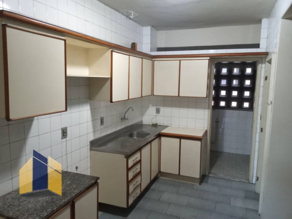 Imagem Apartamento com 2 Quartos à Venda, 130 m² Imagem Apartamento com 2 Quartos à Venda, 130 m²