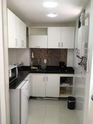 Imagem Apartamento com 1 Quarto à Venda, 40 m² em Copacabana - Rio De Janeiro