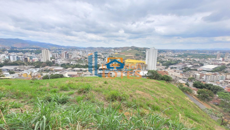 Terreno à Venda, 700 m² em Iguaçu - Ipatinga
