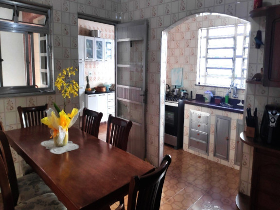 Imóvel com 4 Quartos à Venda, 210 m² em Vila Linda - Santo André