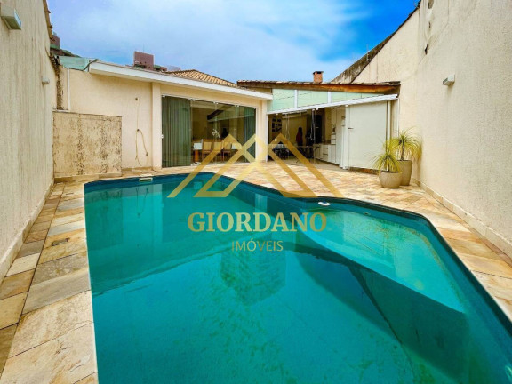 Casa com 3 Quartos à Venda, 360 m² em Canto Do Forte - Praia Grande