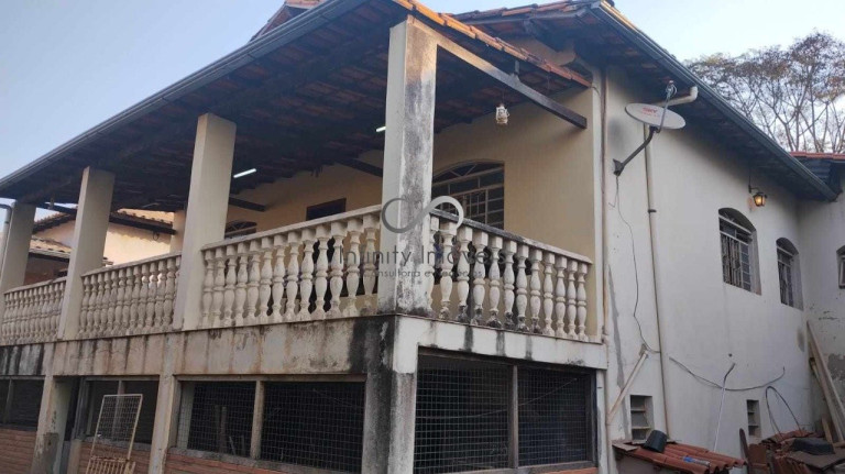 Imagem Casa com 4 Quartos à Venda, 360 m² em Vale Das Amendoeiras - Contagem