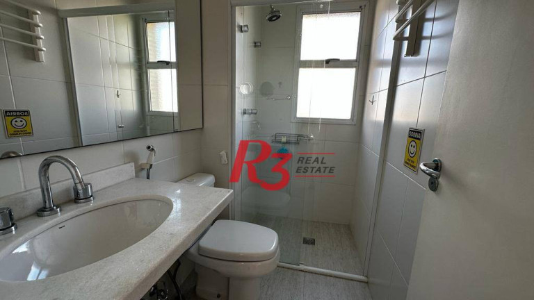 Imagem Apartamento com 3 Quartos para Alugar, 181 m² em Gonzaga - Santos
