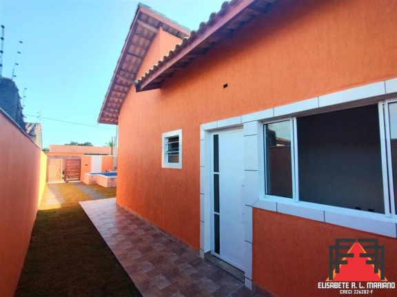 Imagem Casa com 2 Quartos à Venda, 54 m² em Jardim Jamaica - Itanhaem Imagem Casa com 2 Quartos à Venda, 54 m² em Jardim Jamaica - Itanhaem