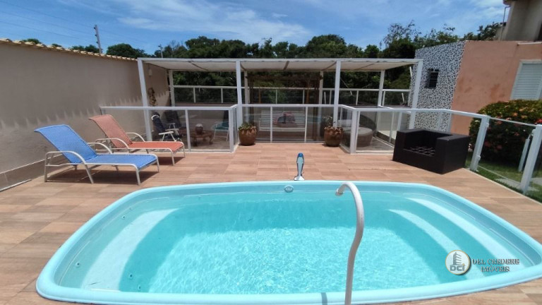 Imagem Casa com 2 Quartos à Venda, 120 m² em Meaípe - Guarapari