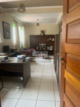 Imagem Sobrado com 3 Quartos à Venda, 135 m² em Centro - Igarapava Imagem Sobrado com 3 Quartos à Venda, 135 m² em Centro - Igarapava