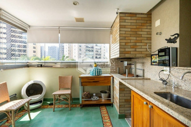 Imagem Apartamento com 3 Quartos à Venda, 250 m² em Vila Suzana - São Paulo Imagem Apartamento com 3 Quartos à Venda, 250 m² em Vila Suzana - São Paulo