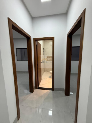 Imagem Casa com 3 Quartos à Venda, 102 m² em Loteamento Tropical Verde - Goiânia Imagem Casa com 3 Quartos à Venda, 102 m² em Loteamento Tropical Verde - Goiânia