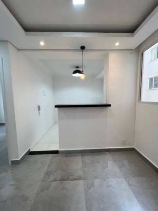 Imagem Apartamento com 2 Quartos à Venda, 40 m² em Jardim Continental - Botucatu