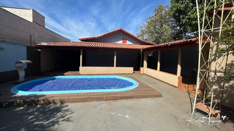 Casa com 3 Quartos à Venda, 250 m² em Setor Faiçalville - Goiânia