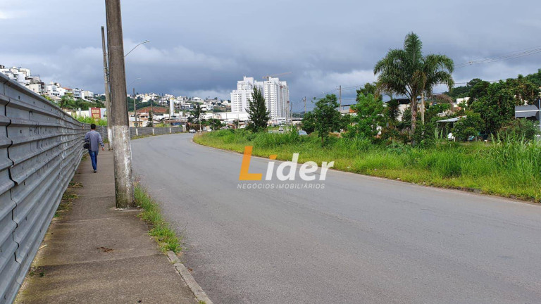 Terreno à Venda, 16.000 m² em São Pedro - Juiz De Fora
