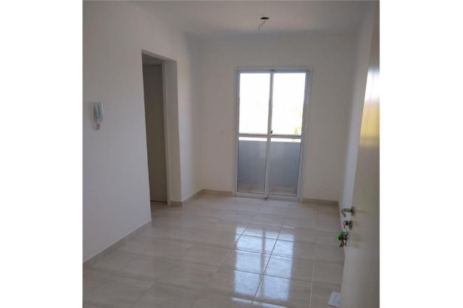 Imagem Apartamento com 2 Quartos para Alugar, 45 m² em Jardim Santa Maria - Salto De Pirapora Imagem Apartamento com 2 Quartos para Alugar, 45 m² em Jardim Santa Maria - Salto De Pirapora