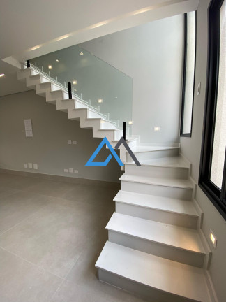 Imagem Casa com 3 Quartos à Venda, 135 m² em Villas Do Jaguari - Santana De Parnaíba Imagem Casa com 3 Quartos à Venda, 135 m² em Villas Do Jaguari - Santana De Parnaíba