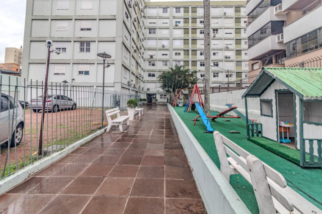 Imagem Apartamento com 2 Quartos à Venda, 56 m² em Menino Deus - Porto Alegre
