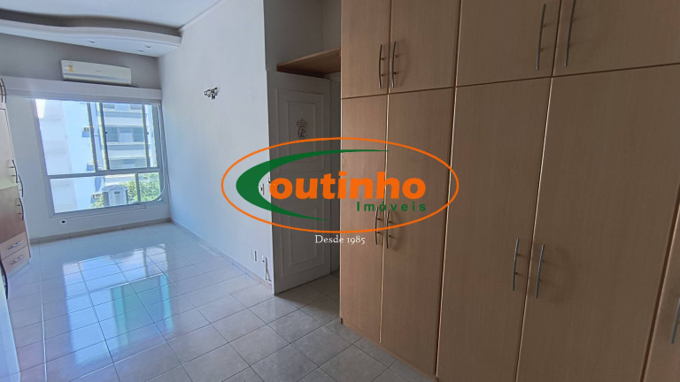 Imagem Apartamento com 2 Quartos à Venda, 86 m² em Botafogo - Rio De Janeiro Imagem Apartamento com 2 Quartos à Venda, 86 m² em Botafogo - Rio De Janeiro
