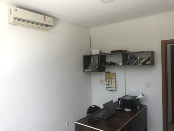 Imagem Casa com 3 Quartos à Venda, 200 m² em Novo Aleixo - Manaus Imagem Casa com 3 Quartos à Venda, 200 m² em Novo Aleixo - Manaus