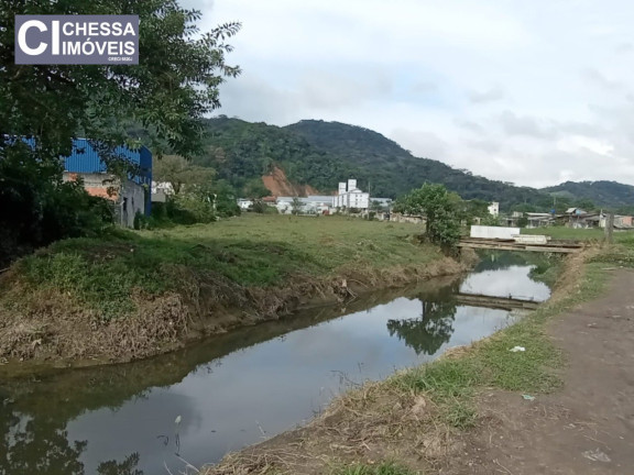 Imagem Terreno à Venda, 33.367 m² em Espinheiros - Itajaí