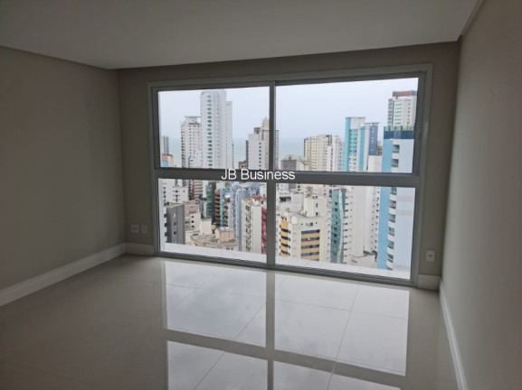 Imagem Imóvel com 3 Quartos à Venda, 138 m² em Centro - Balneário Camboriú