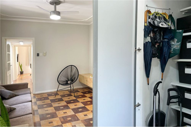 Imagem Imóvel com 3 Quartos à Venda, em Petrópolis - Porto Alegre Imagem Imóvel com 3 Quartos à Venda, em Petrópolis - Porto Alegre