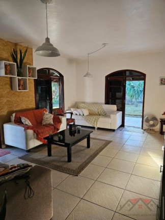 Imagem Casa com 3 Quartos à Venda, 156 m² em Centro - Araquari