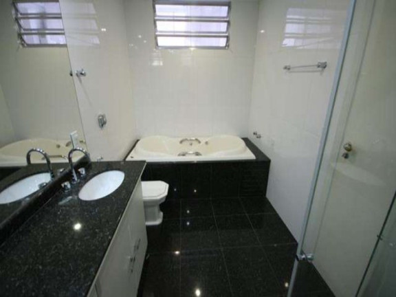 Imagem Apartamento com 3 Quartos para Temporada, 200 m² em Copacabana - Rio De Janeiro