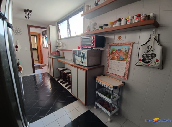 Imagem Imóvel com 2 Quartos à Venda, 100 m² em Várzea - Teresópolis Imagem Imóvel com 2 Quartos à Venda, 100 m² em Várzea - Teresópolis
