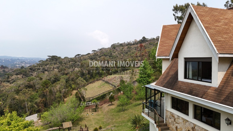 Imagem Casa com 6 Quartos à Venda, 518 m² em Região Da Pedra Do Fogo - Campos Do Jordão