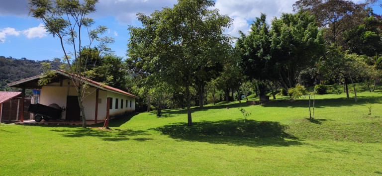 Imagem Imóvel com 9 Quartos à Venda, 1.000 m² em Itapetinga - Atibaia Imagem Imóvel com 9 Quartos à Venda, 1.000 m² em Itapetinga - Atibaia