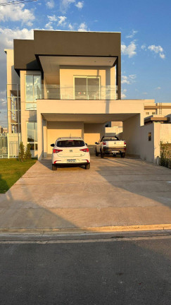 Imagem Casa com 3 Quartos à Venda, 375 m² em Condomínio Belvedere Ii - Cuiabá