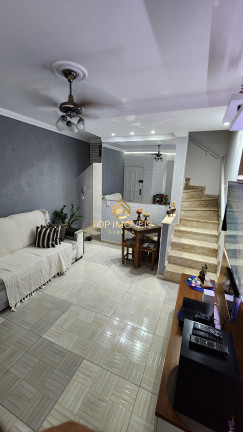 Imagem Casa com 2 Quartos à Venda, 70 m² em Jardim Las Palmas - Guarujá