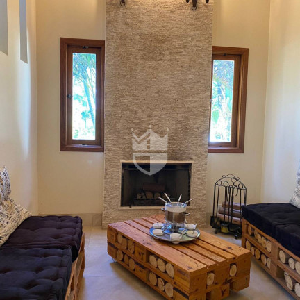 Imagem Casa com 2 Quartos à Venda, 1.858 m² em Jardim Leonor - Itatiba