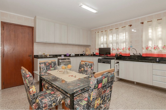 Casa com 4 Quartos à Venda, 388 m² em Jardim Itu - Porto Alegre