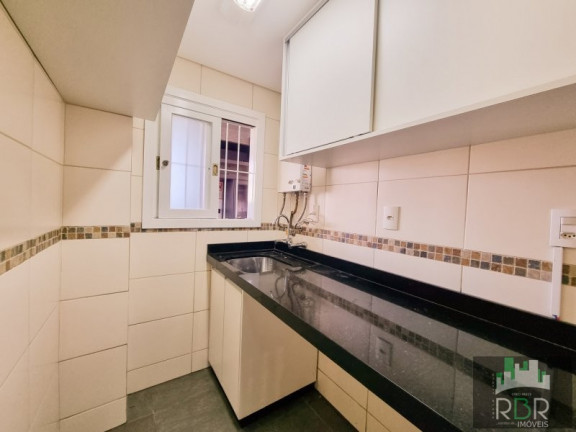 Imagem Casa com 3 Quartos à Venda, 178 m² em Caxias Do Sul