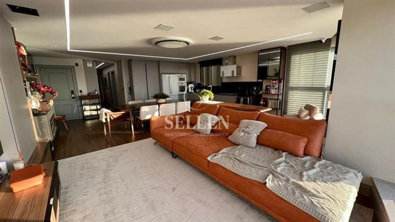 Imagem Apartamento com 3 Quartos à Venda, 183 m² em Centro - Balneário Camboriú Imagem Apartamento com 3 Quartos à Venda, 183 m² em Centro - Balneário Camboriú