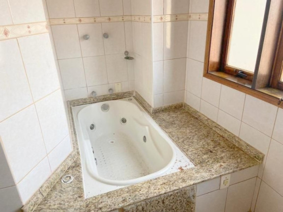 Imagem Casa com 3 Quartos à Venda, 320 m² em Chácara Pavoeiro - Cotia Imagem Casa com 3 Quartos à Venda, 320 m² em Chácara Pavoeiro - Cotia