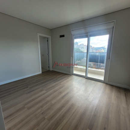 Apartamento com 3 Quartos à Venda, 220 m² em Nossa Senhora De Lourdes - Santa Maria