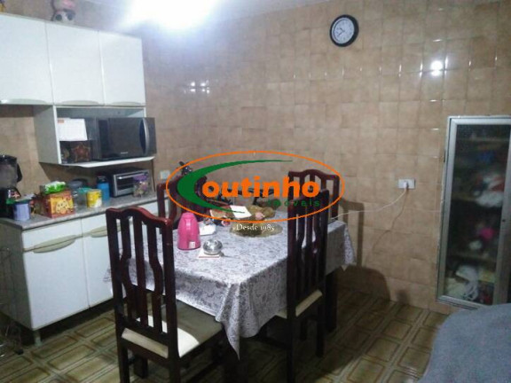 Imagem Casa com 4 Quartos à Venda, 250 m² em Vila Isabel - Rio De Janeiro Imagem Casa com 4 Quartos à Venda, 250 m² em Vila Isabel - Rio De Janeiro
