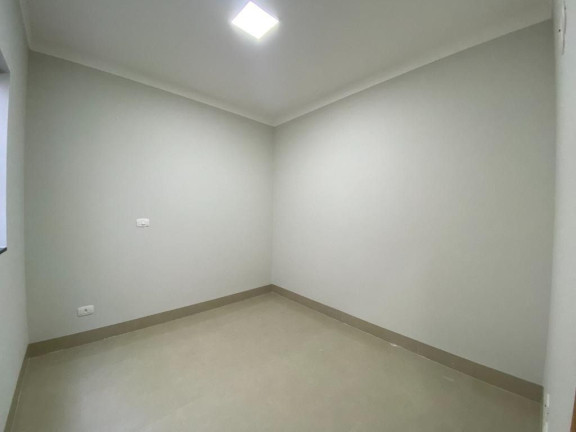 Imagem Casa com 3 Quartos à Venda, 145 m² em Jardim Itália - Maringa