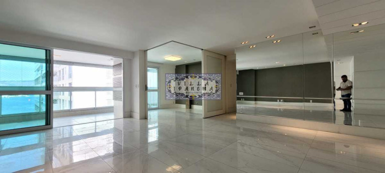 Foto do imóvel Apartamento com 4 Quartos à Venda, 160 m² em Icaraí - Niterói