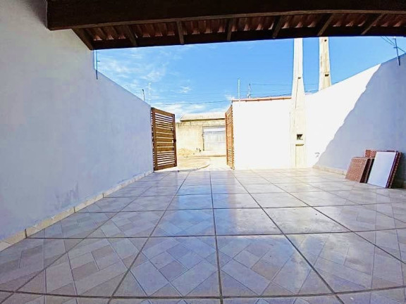 Imagem Casa com 2 Quartos à Venda, em Itanhaém Imagem Casa com 2 Quartos à Venda, em Itanhaém
