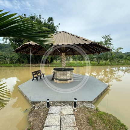 Fazenda à Venda, 550 m² em Cedro - Camboriú