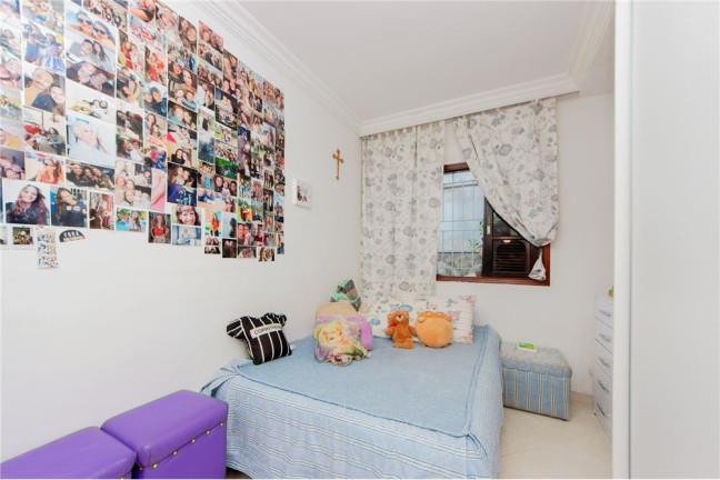 Imagem Casa com 6 Quartos à Venda,  em Vila Pierina - São Paulo