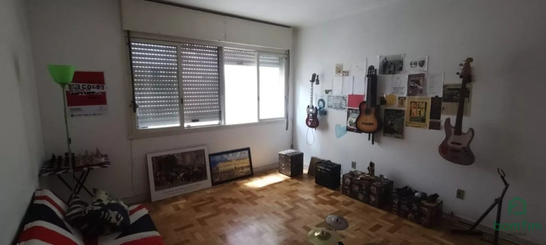 Imagem Apartamento com 3 Quartos para Alugar, 149 m² em Centro Histórico - Porto Alegre Imagem Apartamento com 3 Quartos para Alugar, 149 m² em Centro Histórico - Porto Alegre