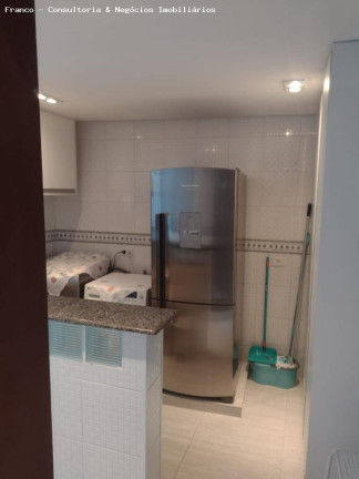 Imagem Sobrado com 3 Quartos à Venda, 229 m² em Santa Paula - São Caetano Do Sul