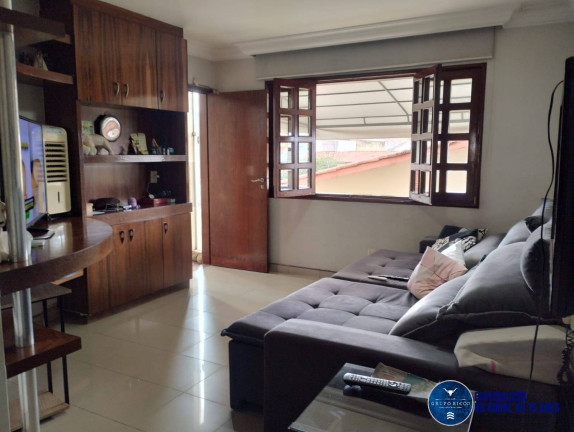Imagem Casa com 4 Quartos à Venda, 396 m² em Parque Anhangüera - Goiânia Imagem Casa com 4 Quartos à Venda, 396 m² em Parque Anhangüera - Goiânia