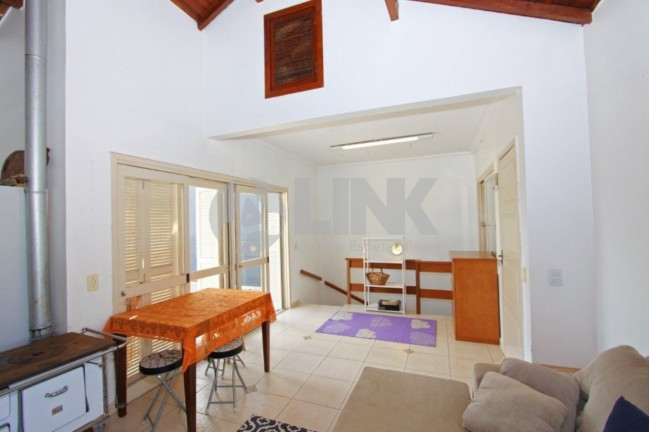Imagem Imóvel com 3 Quartos à Venda, 193 m² em Jardim Itu - Porto Alegre Imagem Imóvel com 3 Quartos à Venda, 193 m² em Jardim Itu - Porto Alegre