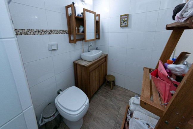 Imagem Apartamento com 2 Quartos à Venda, 59 m² em São Sebastião - Porto Alegre