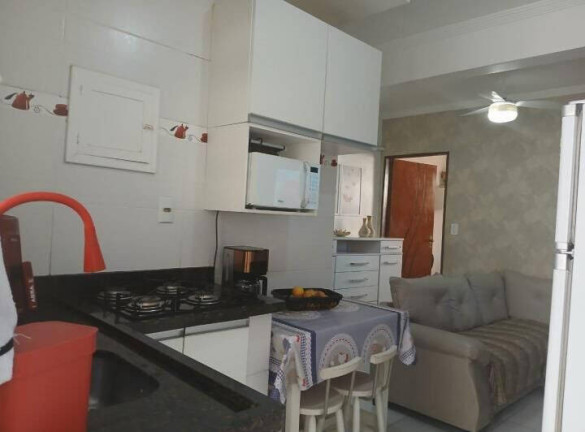 Imagem Kitnet com 1 Quarto à Venda, 30 m² em Guilhermina - Praia Grande Imagem Kitnet com 1 Quarto à Venda, 30 m² em Guilhermina - Praia Grande