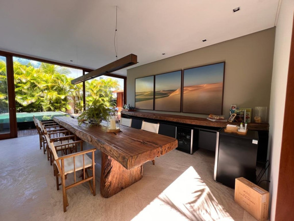 Imagem Casa com 5 Quartos à Venda, 320 m² em Praia Do Forte - Praia Do Forte Imagem Casa com 5 Quartos à Venda, 320 m² em Praia Do Forte - Praia Do Forte
